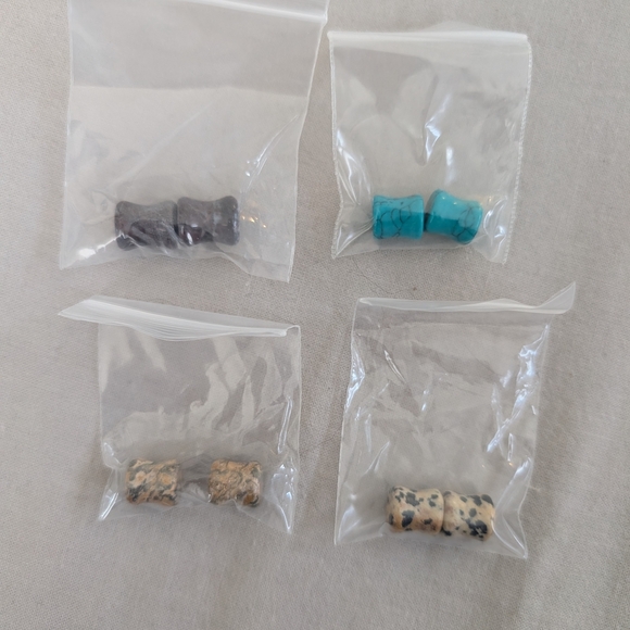 Elegant Multicolor Stone plugs 8mm Stretched ears - Picture 1 of 1
